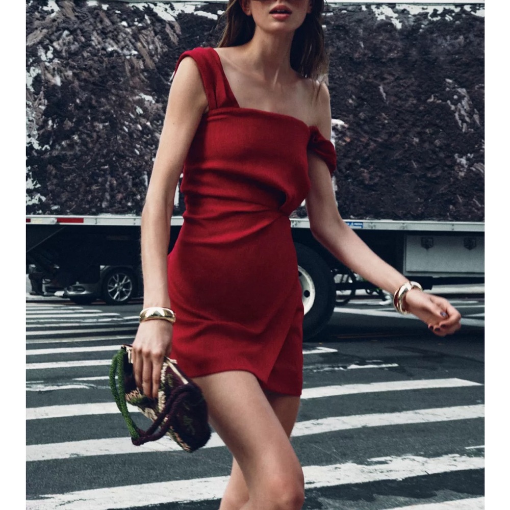 Zara NWT cherry red asymmetrical ruched mini dress - Picture 5 of 9
